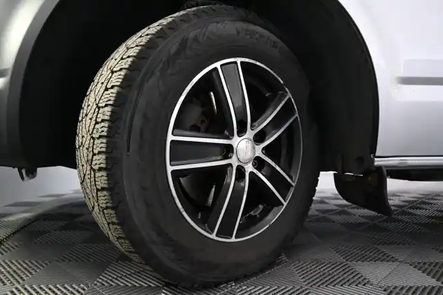 Hopea Pakettiauto, Volkswagen Transporter – XRP-311