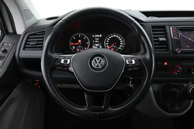 Hopea Pakettiauto, Volkswagen Transporter – XRP-311