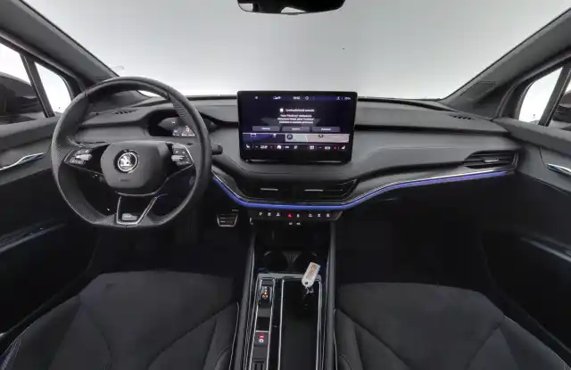 Musta Maastoauto, Skoda Enyaq – XRP-861