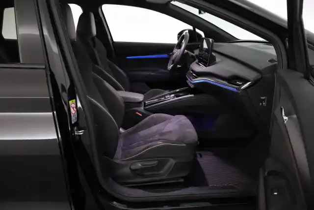 Musta Maastoauto, Skoda Enyaq – XRP-861