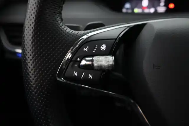 Musta Maastoauto, Skoda Enyaq – XRP-861