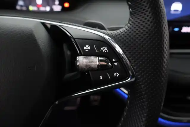Musta Maastoauto, Skoda Enyaq – XRP-861