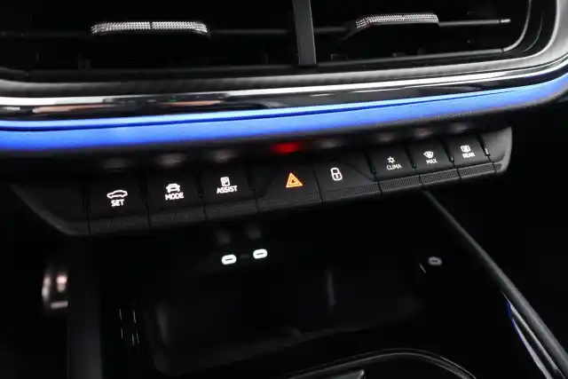 Musta Maastoauto, Skoda Enyaq – XRP-861