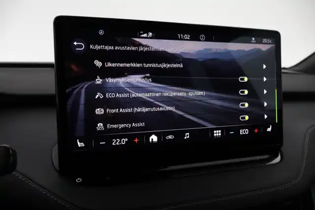 Musta Maastoauto, Skoda Enyaq – XRP-861