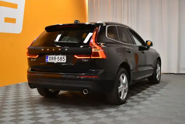 Musta Maastoauto, Volvo XC60 – XRR-585