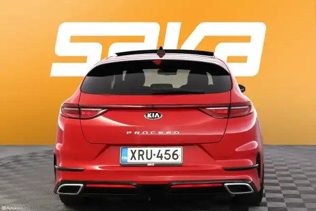 Punainen Farmari, Kia ProCeed – XRU-456