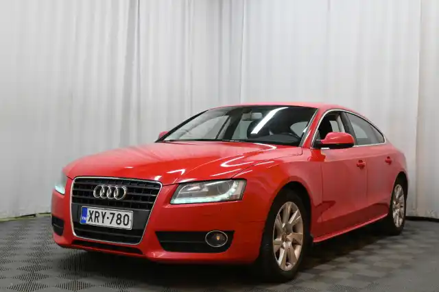 Punainen Viistoperä, Audi A5 – XRY-780