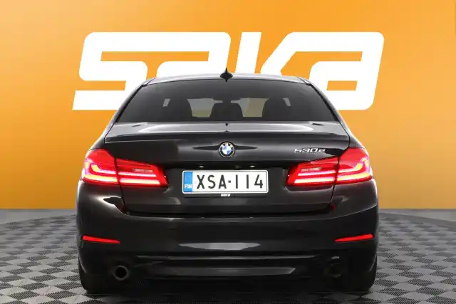 Musta Sedan, BMW 530 – XSA-114