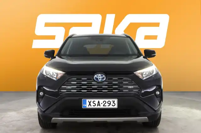 Musta Maastoauto, Toyota RAV4 – XSA-293