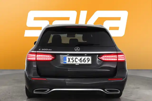 Musta Farmari, Mercedes-Benz E – XSC-669