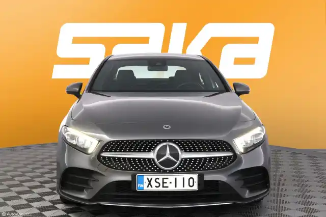 Harmaa Sedan, Mercedes-Benz A – XSE-110