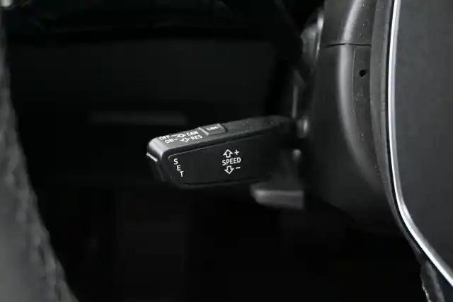 Musta Maastoauto, Audi e-tron – XSE-618