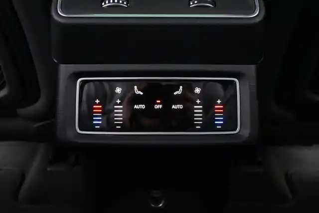 Musta Maastoauto, Audi e-tron – XSE-618