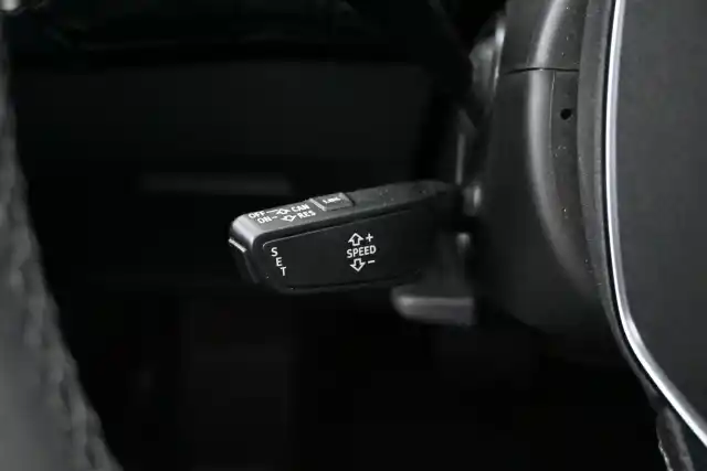 Musta Maastoauto, Audi e-tron – XSE-618