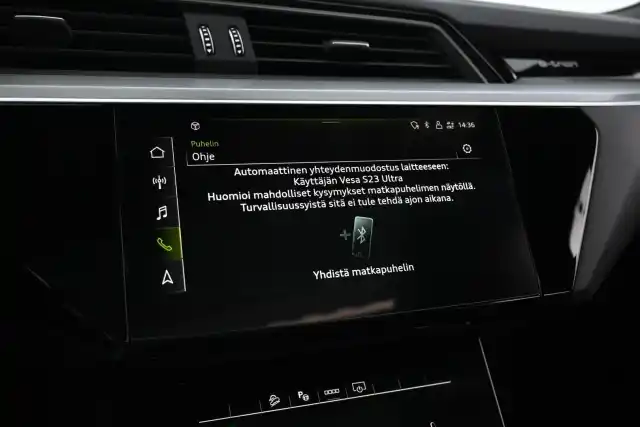 Musta Maastoauto, Audi e-tron – XSE-618