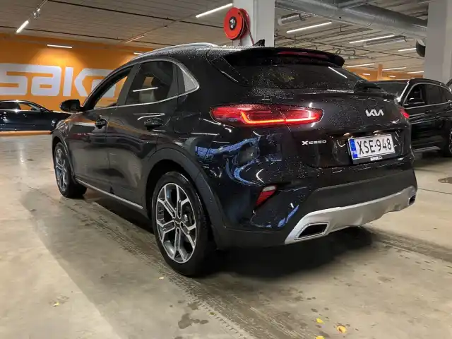 Musta Viistoperä, Kia XCeed – XSE-948