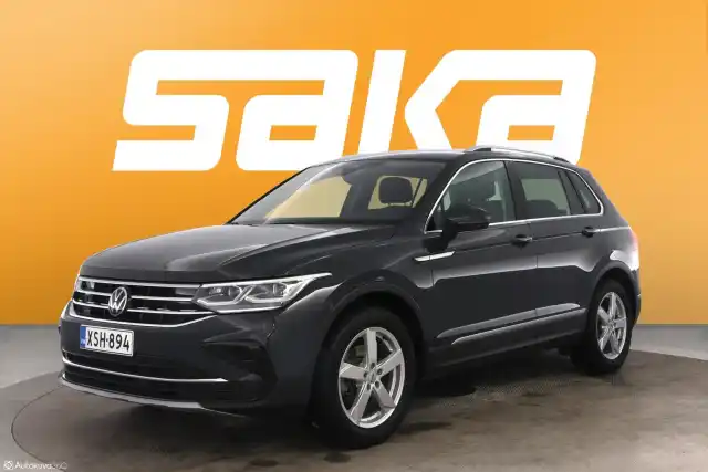 Harmaa Maastoauto, Volkswagen Tiguan – XSH-894