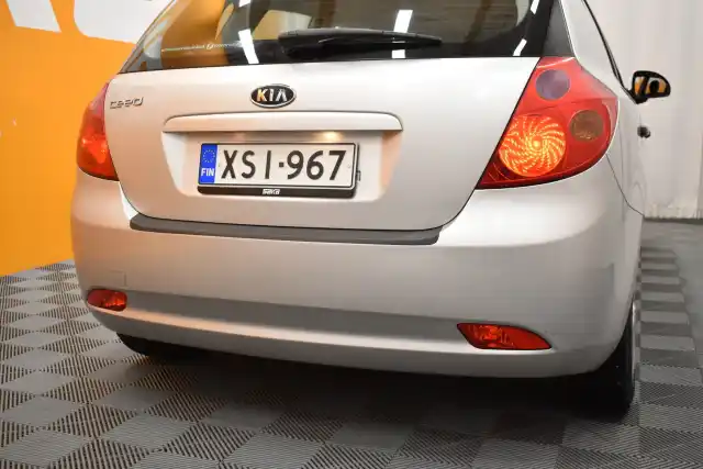 Hopea Viistoperä, Kia cee'd – XSI-967