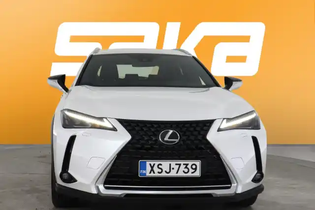 Valkoinen Viistoperä, Lexus UX – XSJ-739