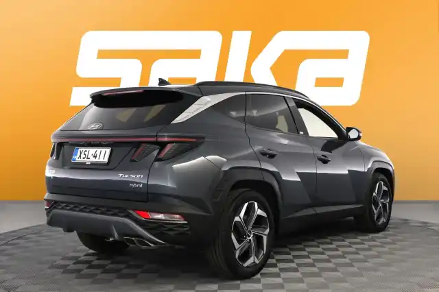 Harmaa Maastoauto, Hyundai Tucson – XSL-411
