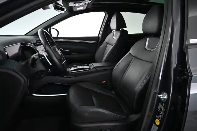 Harmaa Maastoauto, Hyundai Tucson – XSL-411