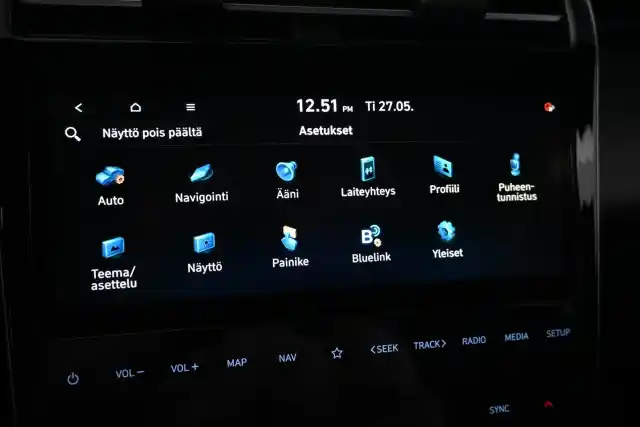 Harmaa Maastoauto, Hyundai Tucson – XSL-411