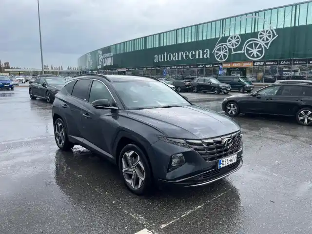 Harmaa Maastoauto, Hyundai Tucson – XSL-411