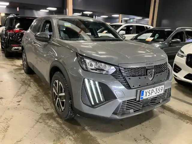 Harmaa Maastoauto, Peugeot 2008 – XSP-359