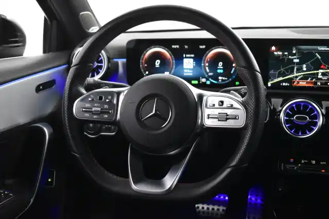 Musta Viistoperä, Mercedes-Benz A – XSR-398