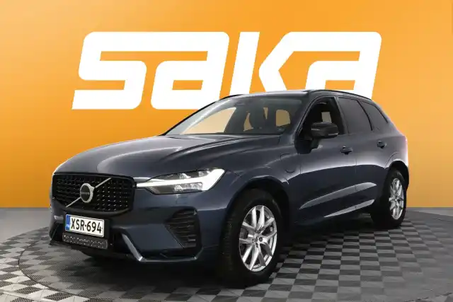 Sininen Maastoauto, Volvo XC60 – XSR-694