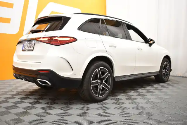 Valkoinen Maastoauto, Mercedes-Benz GLC – XSV-894