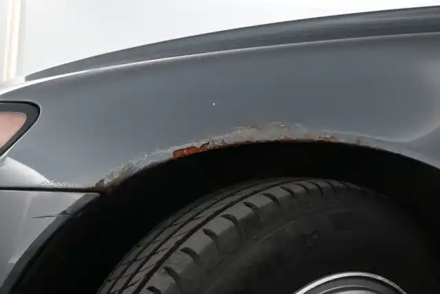 Harmaa Tila-auto, Volvo V50 – XSY-810