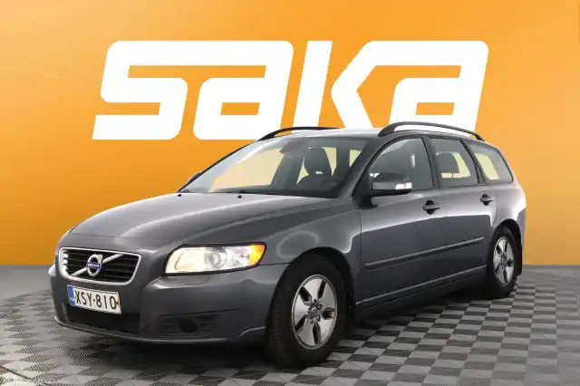 Harmaa Tila-auto, Volvo V50 – XSY-810