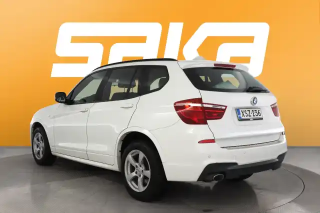 Valkoinen Maastoauto, BMW X3 – XSZ-236