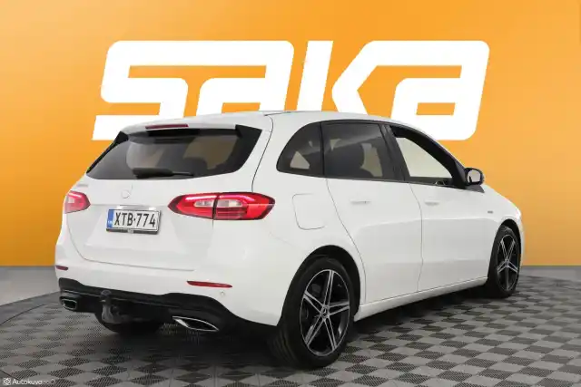 Valkoinen Farmari, Mercedes-Benz B – XTB-774