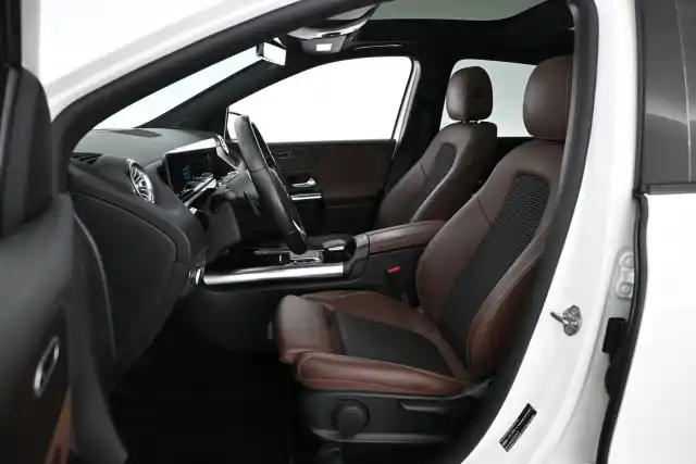 Valkoinen Farmari, Mercedes-Benz B – XTB-774