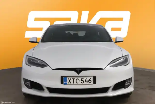 Valkoinen Sedan, Tesla Model S – XTC-546
