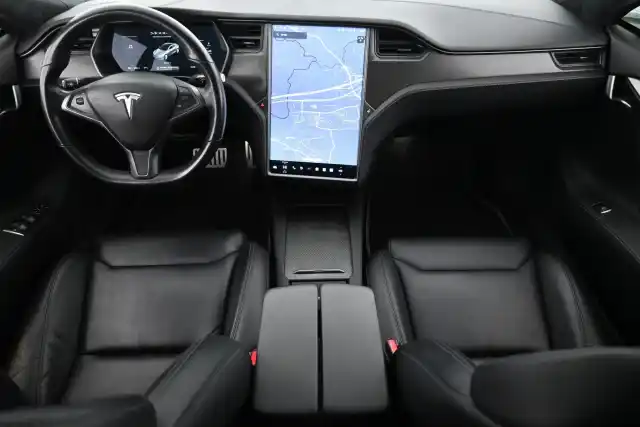 Valkoinen Sedan, Tesla Model S – XTC-546