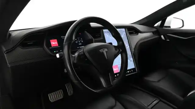 Valkoinen Sedan, Tesla Model S – XTC-546