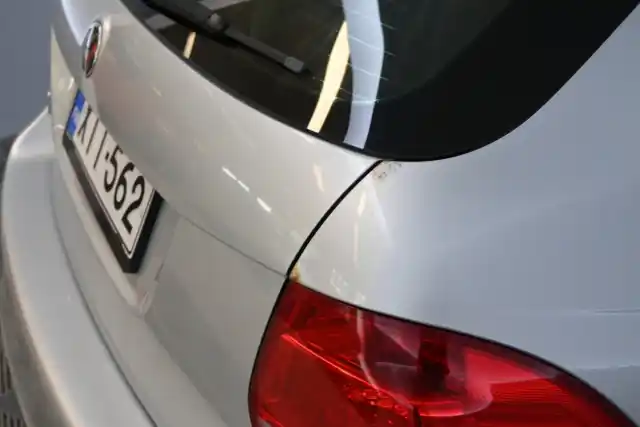Harmaa Farmari, Volkswagen Golf Variant – XTI-562