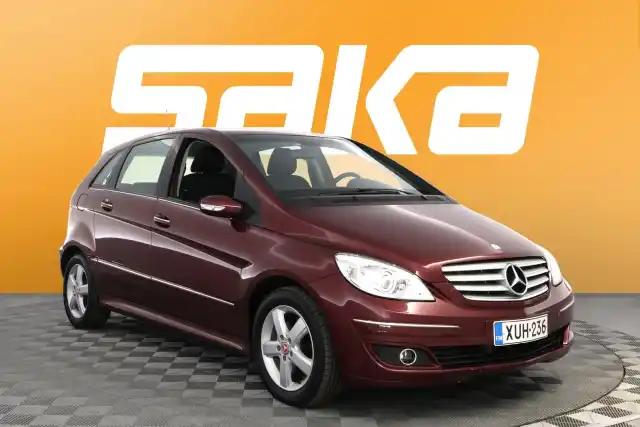 Punainen Tila-auto, Mercedes-Benz B – XUH-236