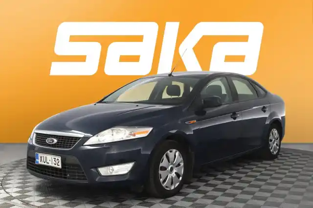 Sininen Sedan, Ford Mondeo – XUL-132