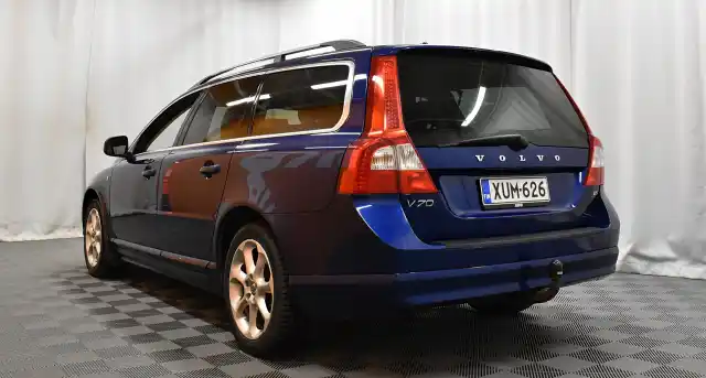 Sininen Farmari, Volvo V70 – XUM-626