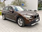 Sininen Maastoauto, BMW X1 – XUY-497, kuva 1