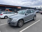 Harmaa Maastoauto, Mercedes-Benz GLK – XVA-831, kuva 1