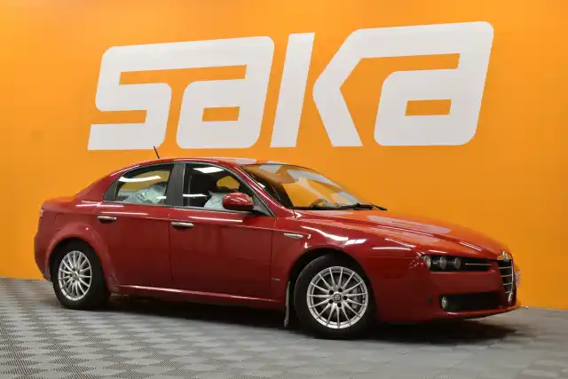 Punainen Sedan, Alfa Romeo 159 – XVE-980