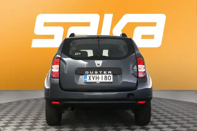 Harmaa Maastoauto, Dacia Duster – XVH-180