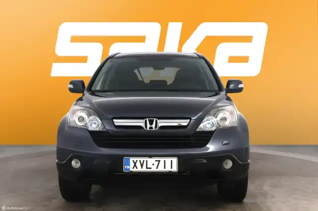 Harmaa Maastoauto, Honda CR-V – XVL-711