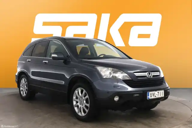 Harmaa Maastoauto, Honda CR-V – XVL-711