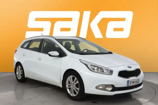 Valkoinen Farmari, Kia cee'd – XVN-563